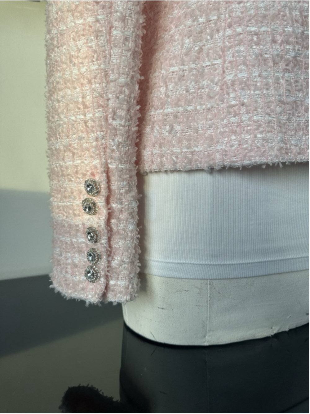 Women's Pink Tweed Jacket Strass &Pearl Size S/M - Picture 8 of 11
